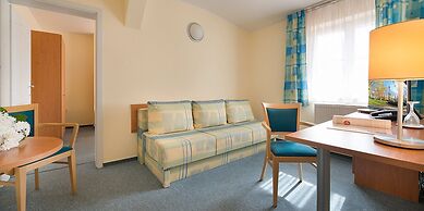 EA Hotel Tosca