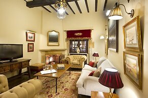 Parador De Santillana De Gil Blas