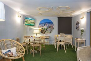 Casual Colours Barcelona Hotel