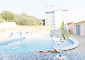 Hotel Praia do Burgau - Turismo de Natureza