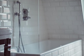 Monsieur Cadet Hôtel & Spa