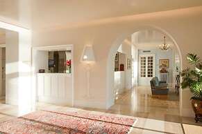 Hotel Beau Rivage