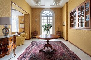 Excelsior Palace Hotel