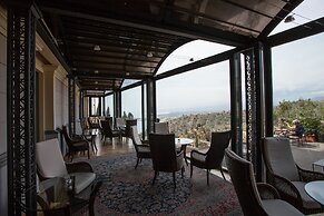 Excelsior Palace Hotel