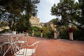 Excelsior Palace Hotel