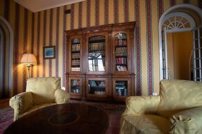 Excelsior Palace Hotel