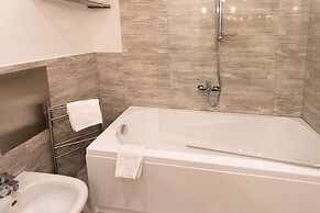 Excelsior Palace Hotel