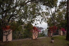 Excelsior Palace Hotel