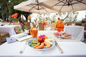 Excelsior Palace Hotel