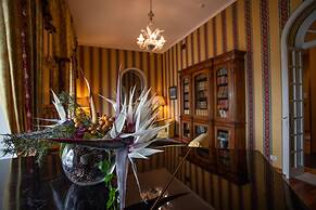 Excelsior Palace Hotel