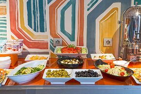 Central Hotel, Trademark Collection by Wyndham