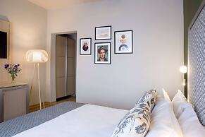 Central Hotel, Trademark Collection by Wyndham