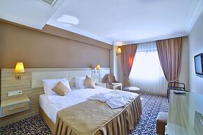 Hotel Grand Emin