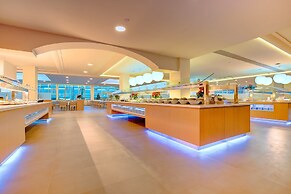 SBH Monica Beach Hotel