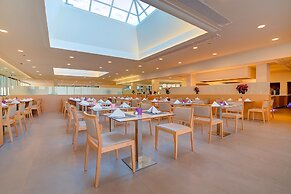 SBH Monica Beach Hotel