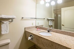 Econo Lodge Inn & Suites - Douglasville - Atlanta West (I-20)