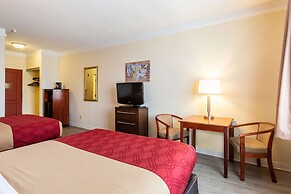Econo Lodge Inn & Suites - Douglasville - Atlanta West (I-20)