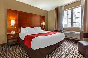 Comfort Suites Delavan - Lake Geneva Area