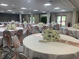 Holiday Inn Express Hotel & Suites Pittsburgh West Mifflin by IHG