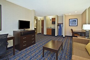Holiday Inn Express Hotel & Suites Pittsburgh West Mifflin by IHG