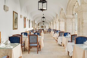 Pousada Castelo de Palmela - Historic Hotel