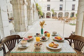 Pousada Castelo de Palmela - Historic Hotel