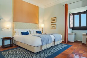 Pousada Castelo de Palmela - Historic Hotel