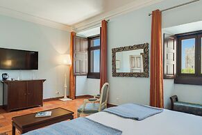 Pousada Castelo de Palmela - Historic Hotel