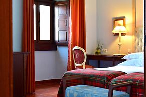 Pousada Castelo de Palmela - Historic Hotel