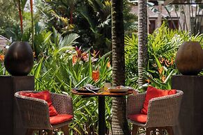 Pullman Palm Cove Sea Temple Resort and Spa