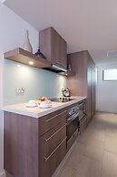 Pullman Palm Cove Sea Temple Resort and Spa