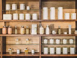 Pullman Palm Cove Sea Temple Resort and Spa