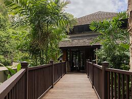 Pullman Palm Cove Sea Temple Resort and Spa