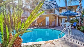Hollywood City Inn