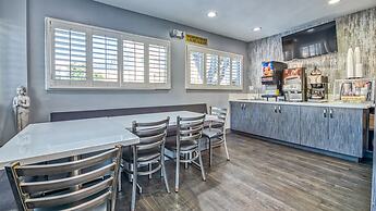 Hollywood City Inn