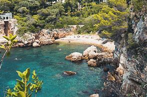 The Originals Boutique, Hôtel Les Strélitzias, Antibes Juan-Les-Pins
