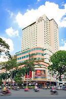 Windsor Plaza Hotel