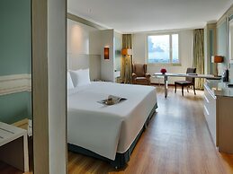 Windsor Plaza Hotel