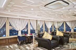 Windsor Plaza Hotel