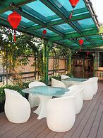 Windsor Plaza Hotel