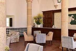 Pousada Convento de Evora - Historic Hotel