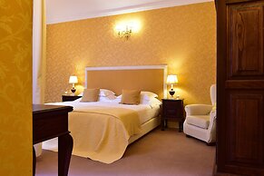 Pousada Convento de Evora - Historic Hotel