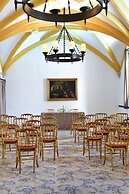 Pousada Convento de Evora - Historic Hotel