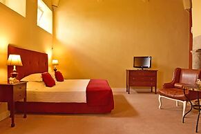 Pousada Convento de Evora - Historic Hotel