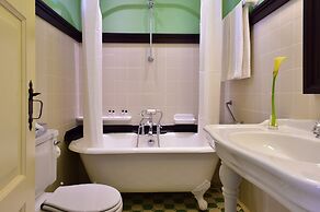 Pousada Convento de Evora - Historic Hotel