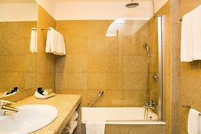 Pousada Mosteiro de Guimarães - Monument Hotel