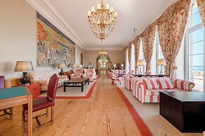 Pousada de Viana do Castelo - Historic Hotel