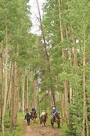 Forest Condominiums by Keystone Resort