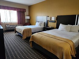 Days Inn & Suites by Wyndham Sam Houston Tollway
