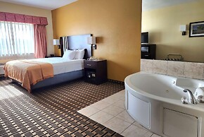 Days Inn & Suites by Wyndham Sam Houston Tollway